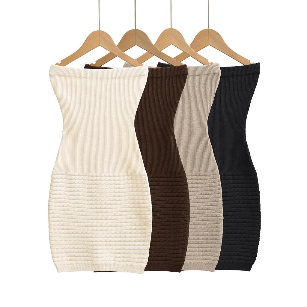 Pure Desire Strapless Bodycon Knit Mini Dress: Slim-Fitting, Waist-Cinching, Textured for Figure Highlighting.