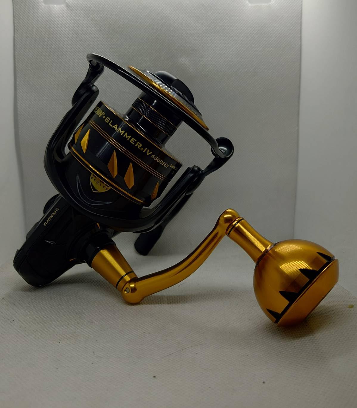 

PENN Slammer IV6500HS Durable and suitable for offshore jigging and IPX Water - robust, casting. (Integrated Resistance). чёрный