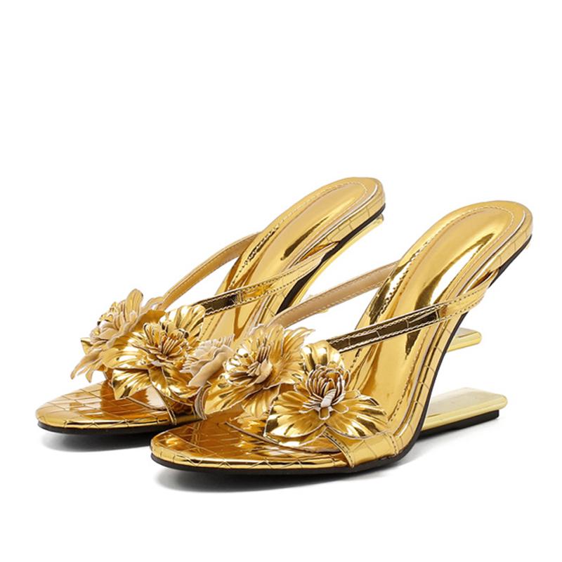 

Fashion Liyke Street Style Strange Fretwork Wedges Heels Slippers Women Patent Leather Flowers Designer Sandal Summer Party Dress Shoes 35 золотистый