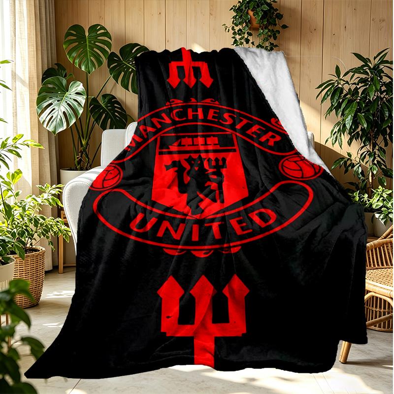 Football United F.C Pattern Blanket for Home Decoration, Bed, Sofa, Car Travel, Camping, Suitable for All Seasons, Birthday Christmas Gift