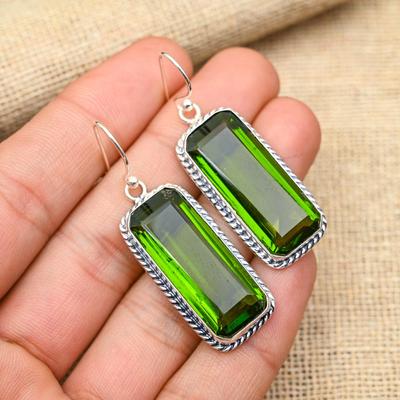 Orecchini da donna in argento sterling massiccio 925 fatti a mano con pietra preziosa di peridoto glamour