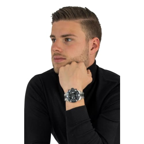 Invicta Men's 'Pro Diver' Quartz Stainless Steel Casual Watch, Color: Two Tone (Model: 22416)