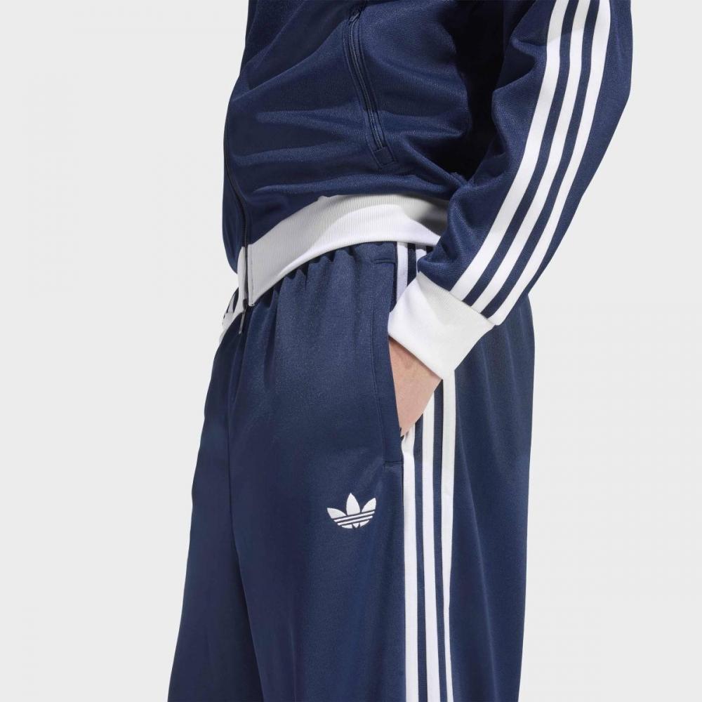 Adidas Loose Track Pants Color Ke0825