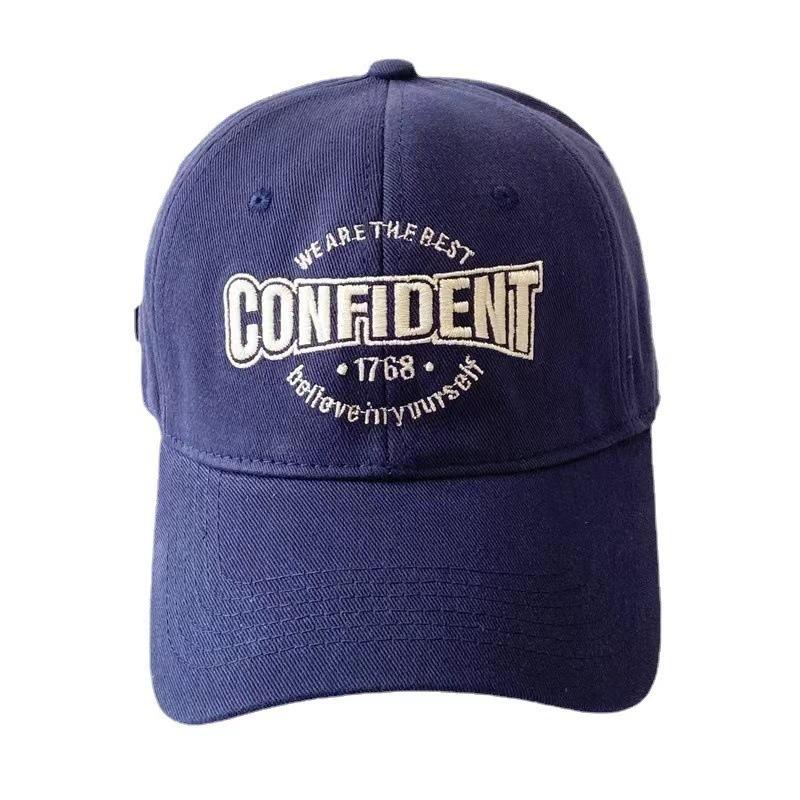 Frühling Neuer Stil Baseballkappe mit großer Buchstabenstickerei für Damen Retro Lässig Street Paar Zeigen ihre Gesichter Kleine Baseballkappe Trend