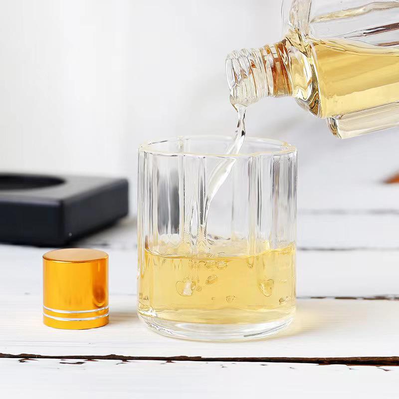 Gun Whiskey Decanter Sets With 2 Bullet Glasses Personalized Liquor Dispenser Liquor Scotch Bourbon Vodka Best Gifts for Dad