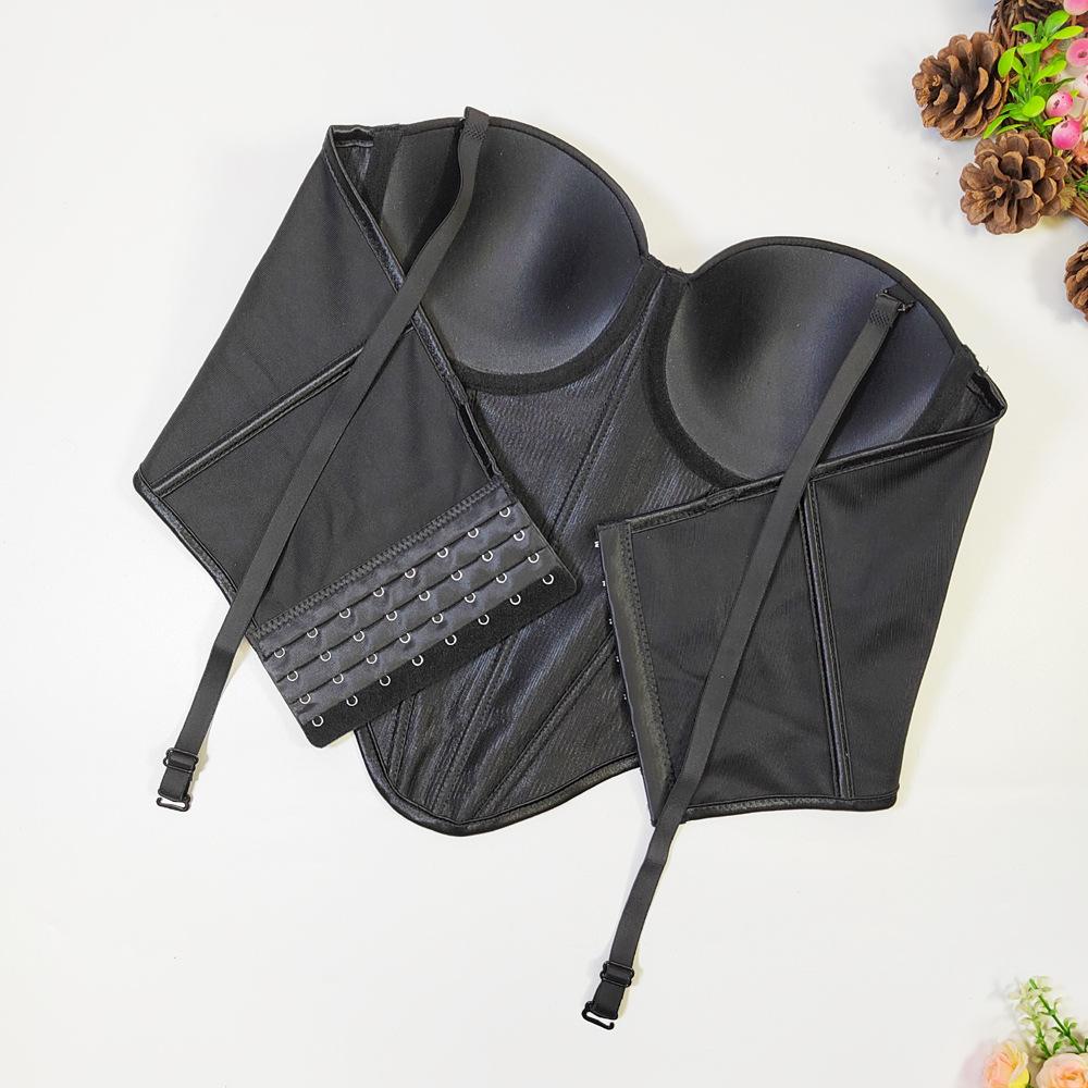 Corsés, ropa de mujer moderna y elegante