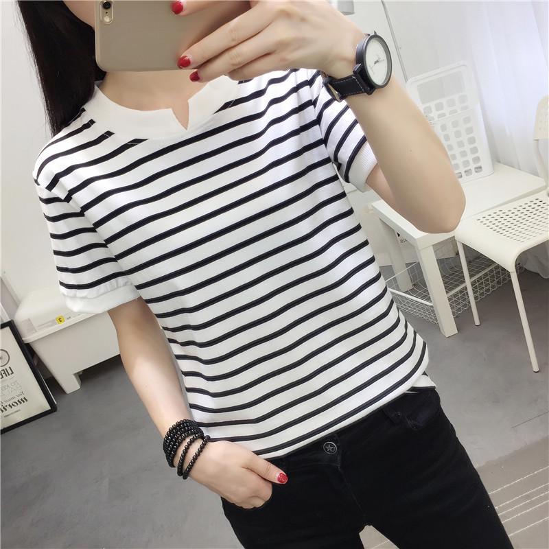 2024 Summer V-neck Korean Style Loose Fit Short Sleeve T-shirt for Women