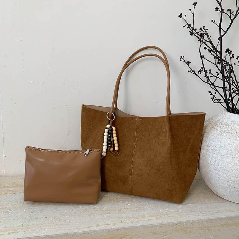 Simple and large-capacity retro tote bag women's new high-end fashion shoulder bag class commuter bag