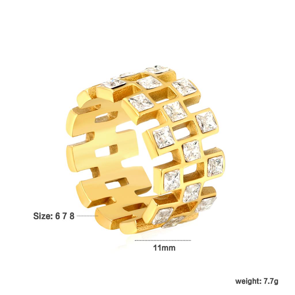 Fashion Vintage Jewelry 18K Gold PVD Plated White Emerald Zircon Ring 316L Stainless Steel Rings Custom Women's Waterproof Rings