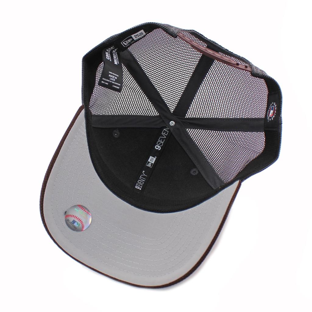 Cap 9SEVENTY Stretch Snapback San Diego Padres MLB BATTING PRACTICE MESH STRETCH SNAPBACK CAP GRAPHITE SAN DIEGO PADRES [New Era] [Used]