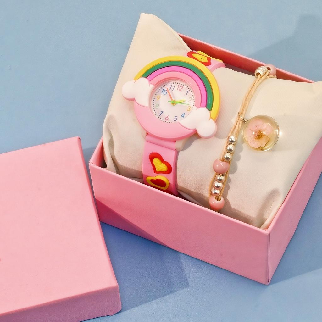 New Versatile Cute Rainbow Heart Simple Fashion Trend Silly Women's Silicone Watch Bracelet Two-piece Set Suitable for Students