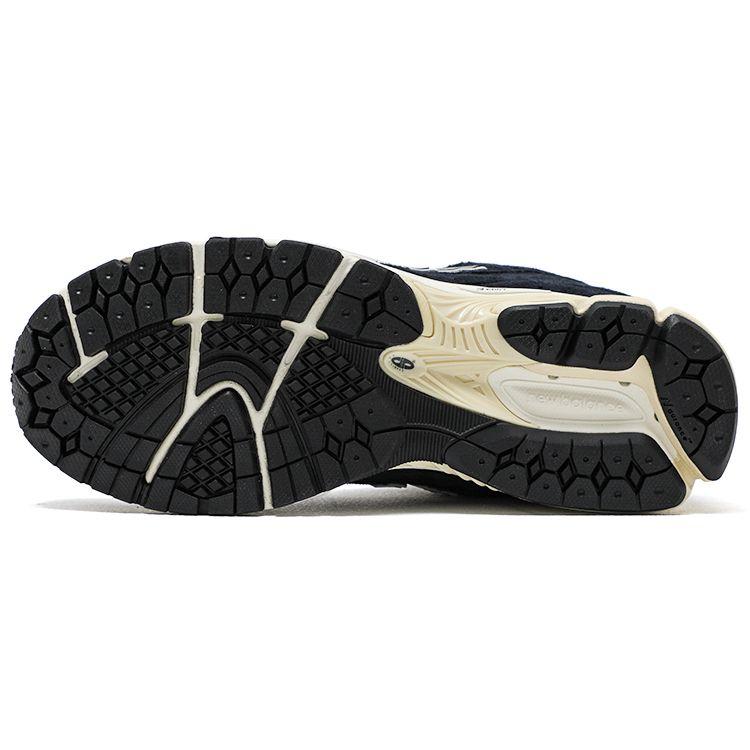 New Balance 2002R Eclipse Castlerock Sneakersy Unisex Czarne Srebrno-Metaliczne M2002RCA