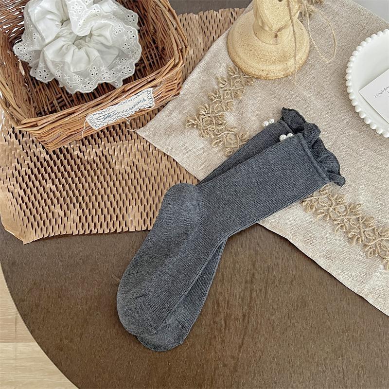 

Women s Spring and Autumn New Solid Color Pearl Fungus Edge Breathable Cylinder Pile Cotton Socks 1 pair