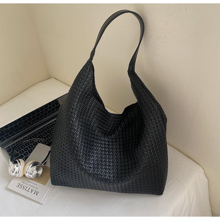 Retro Simple Large-capacity Bag Women's 2025 New Fashion Woven Pattern Shoulder Bag Commuting Lazy Wind Tote Bag