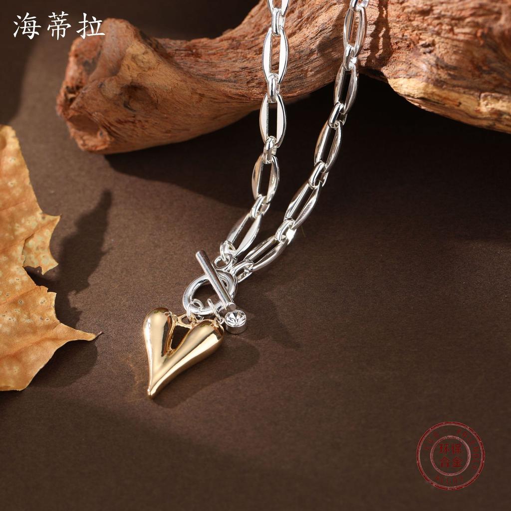 New gold glossy love OT buckle small pendant, women's simple glossy heart necklace