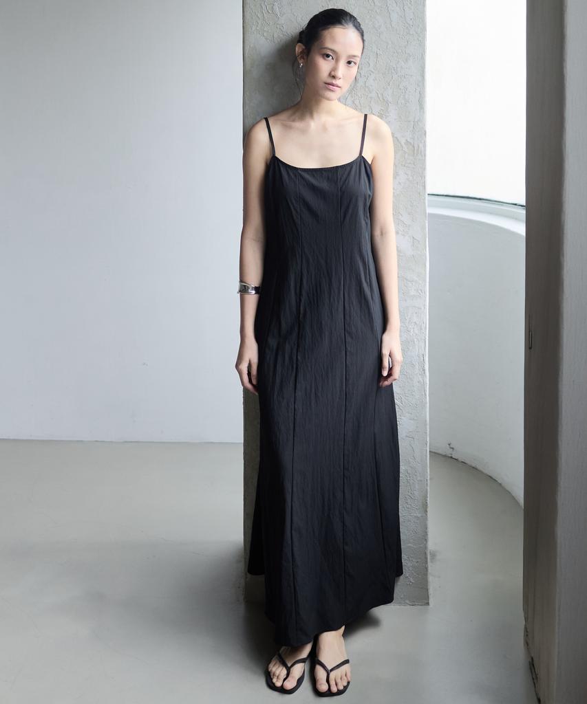 Nutopeu Line Dress_Black