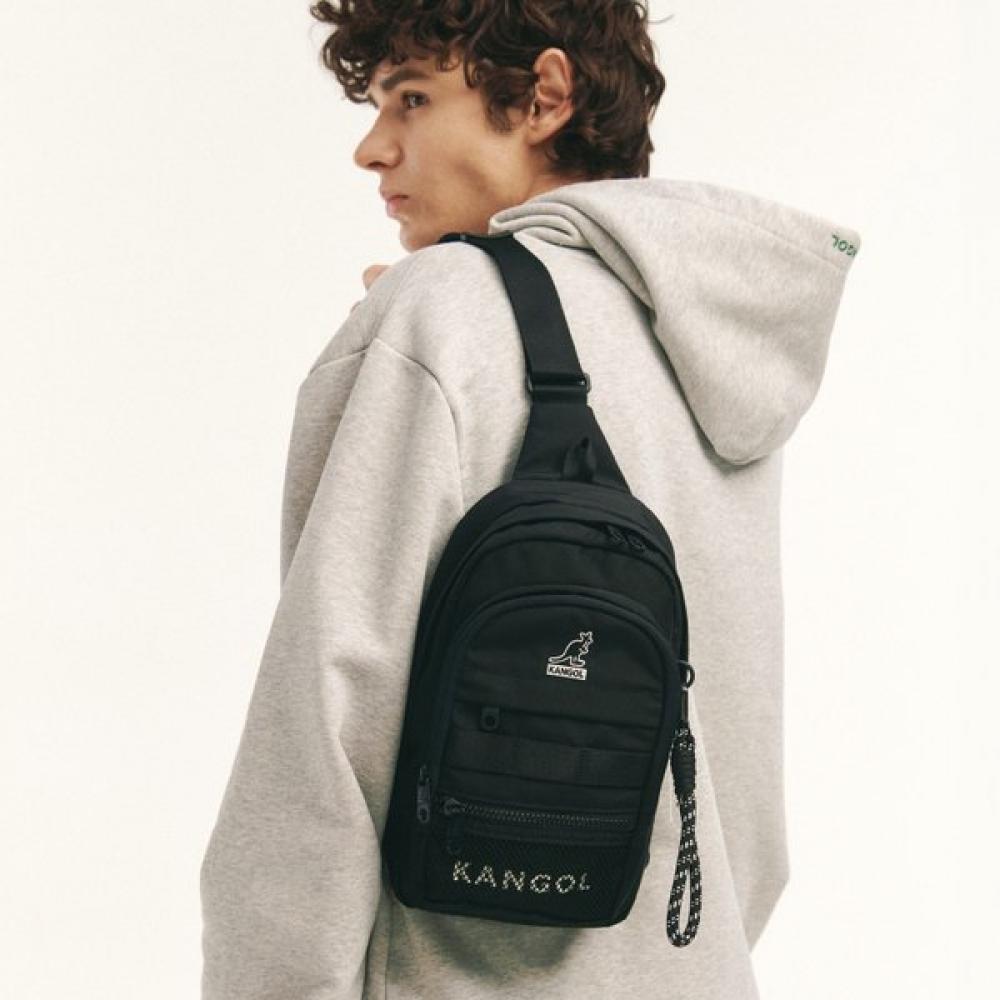 

Kangol Icon Quantum Slingback 1357 Black ONE