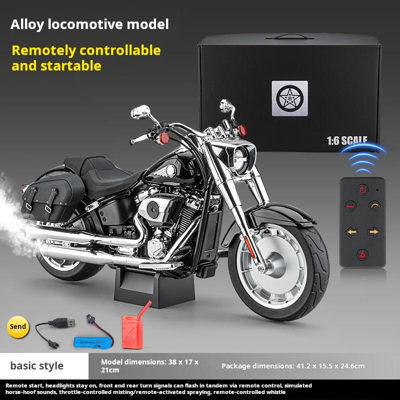 1:6 Harley Fat Boy Retro Heavy Motorcycle Diecast Alloy Simulated Remote Control Ignition & Spray Effect Toy Model Collect Light