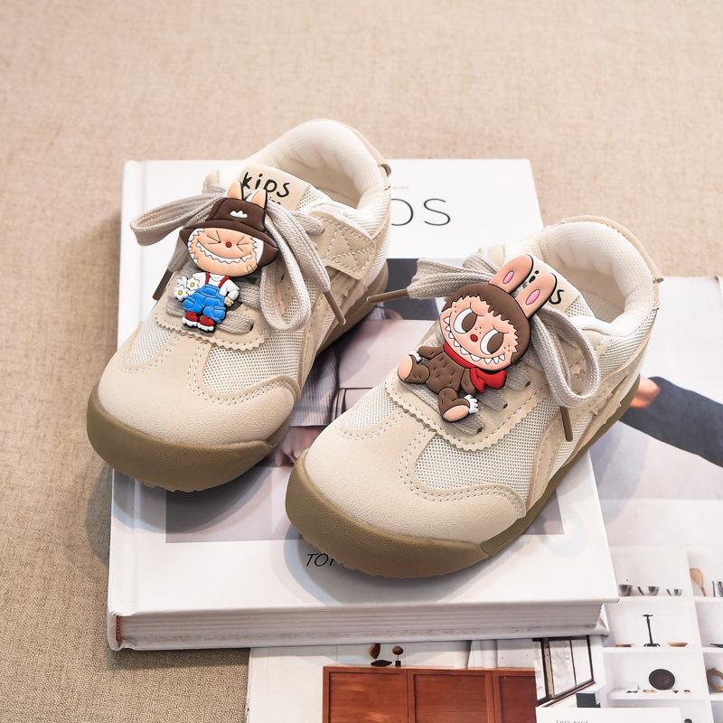 

Cartoon Labub children s sports shoes will be popular in the autumn of 2025. Double net breathable baby girl German training shoes are fashionable f 30