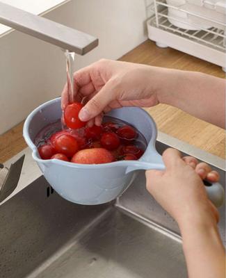 Household Thick Long Handled Plastic Water Scoop For Scooping Water
