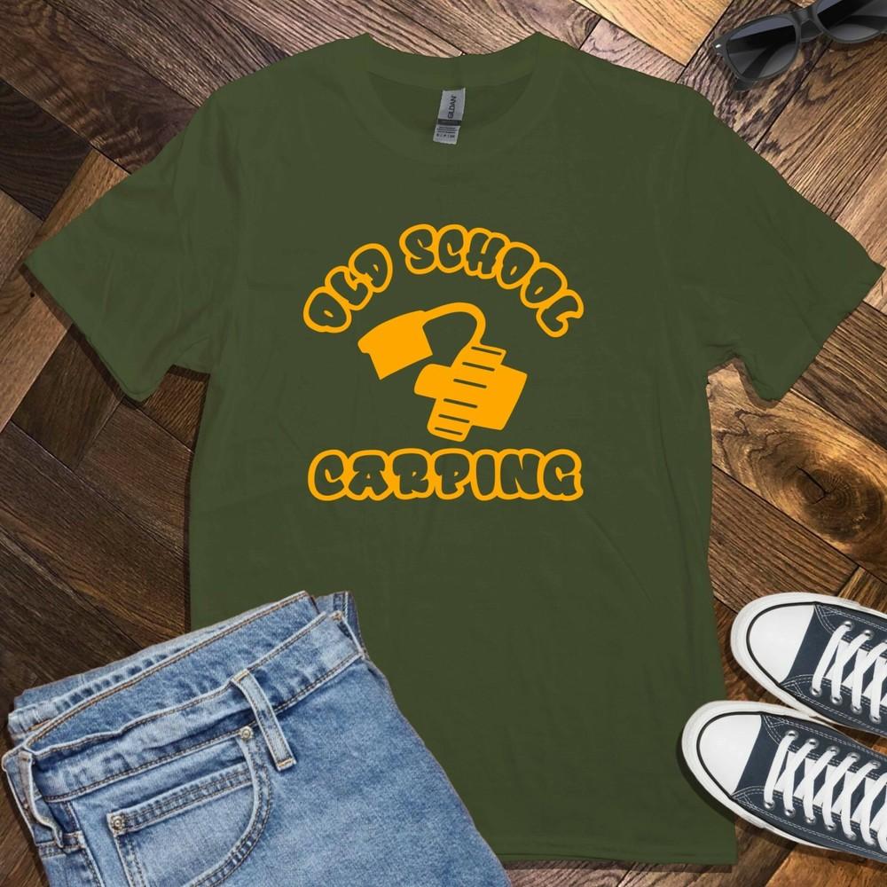 

OLD SCHOOL CARPING T-SHIRT (Gildan Fishing Fairy Liquid Bottle Tops Bobbins) Unisex T-Shirt XL