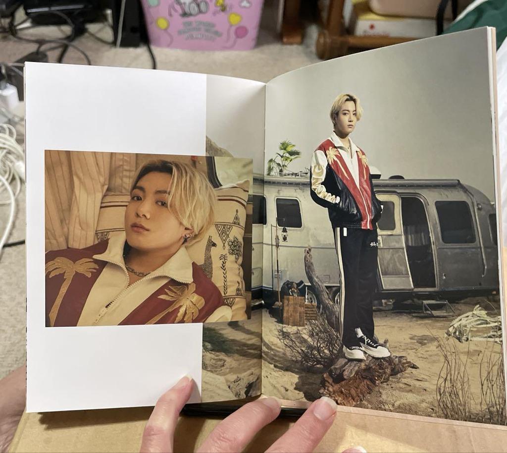 [USED] BTS, THE BEST First Limited Edition B CD DVD Album