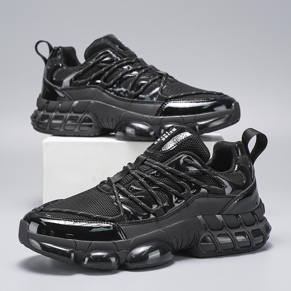 Spring, Autumn and Summer Large Size Sports Shoes Casual Breathable Lace-up Classic Mesh Shoes New