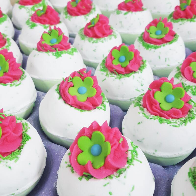 BOMP COSMETICS Apple & Raspberry Bath Blaster