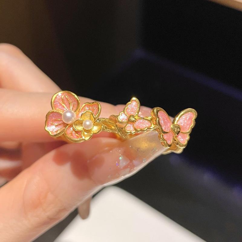 Sweet Butterfly Dance Pink Golden colour Enamel Flower rings for women Embroidered Bead Pearl Ring Palace Style Wedding Jewelry