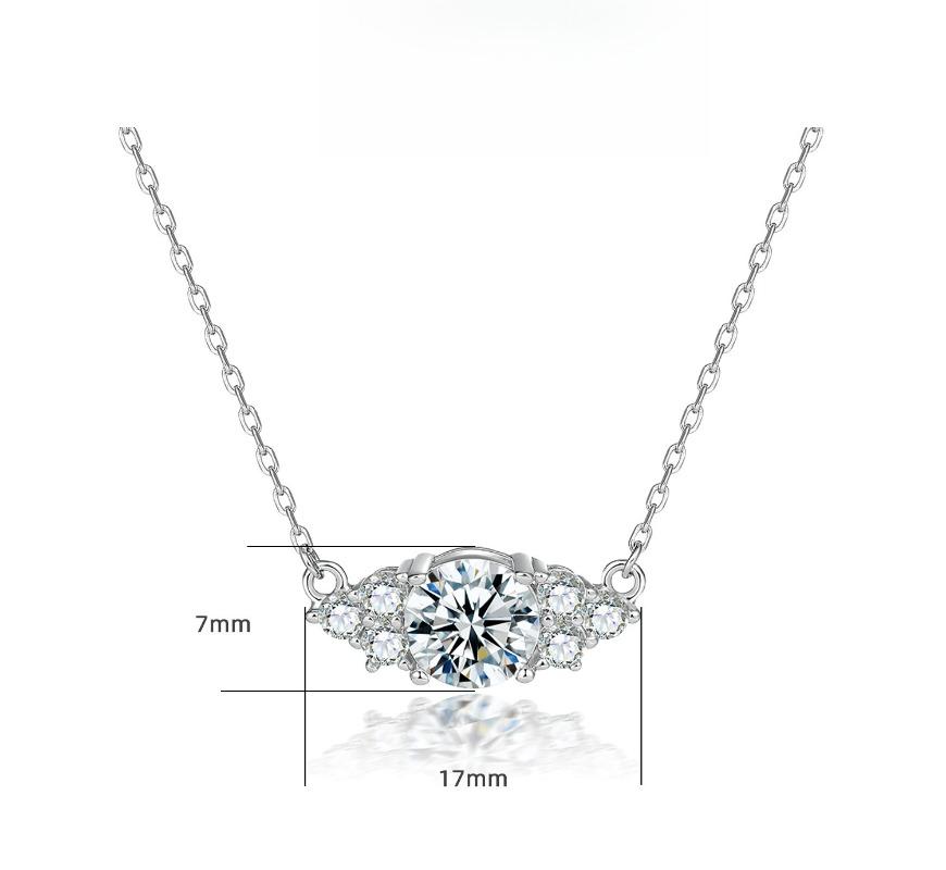 Square rhombus pendant, zircon s925 sterling silver necklace, niche high-end sense, European and American fashion women's collarbone chain.