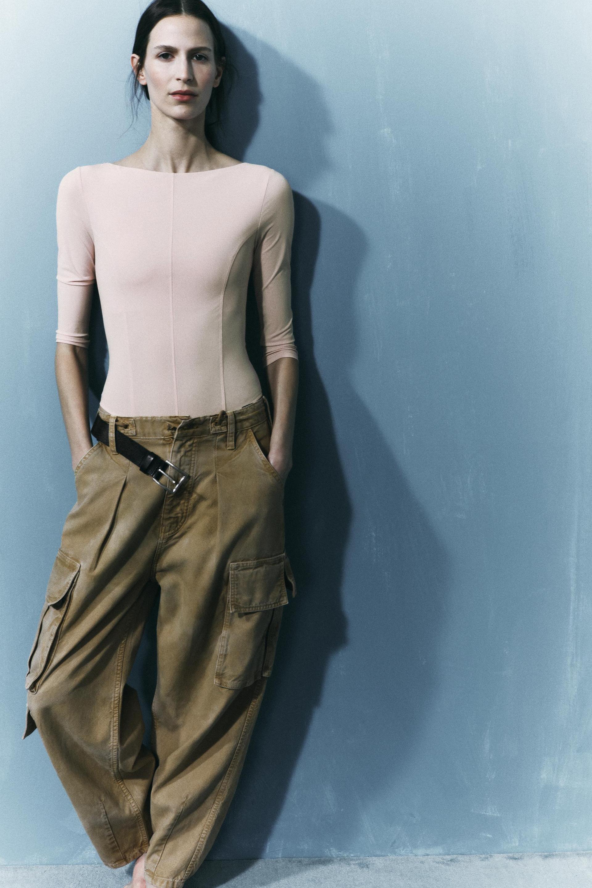 

УКОРОЧЕННЫЙ КАРДИГАН В РЕБРИКУ