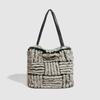 A Niche Design, Fluffy, Retro, Fashionable, Large-capacity, Simple Tote Bag