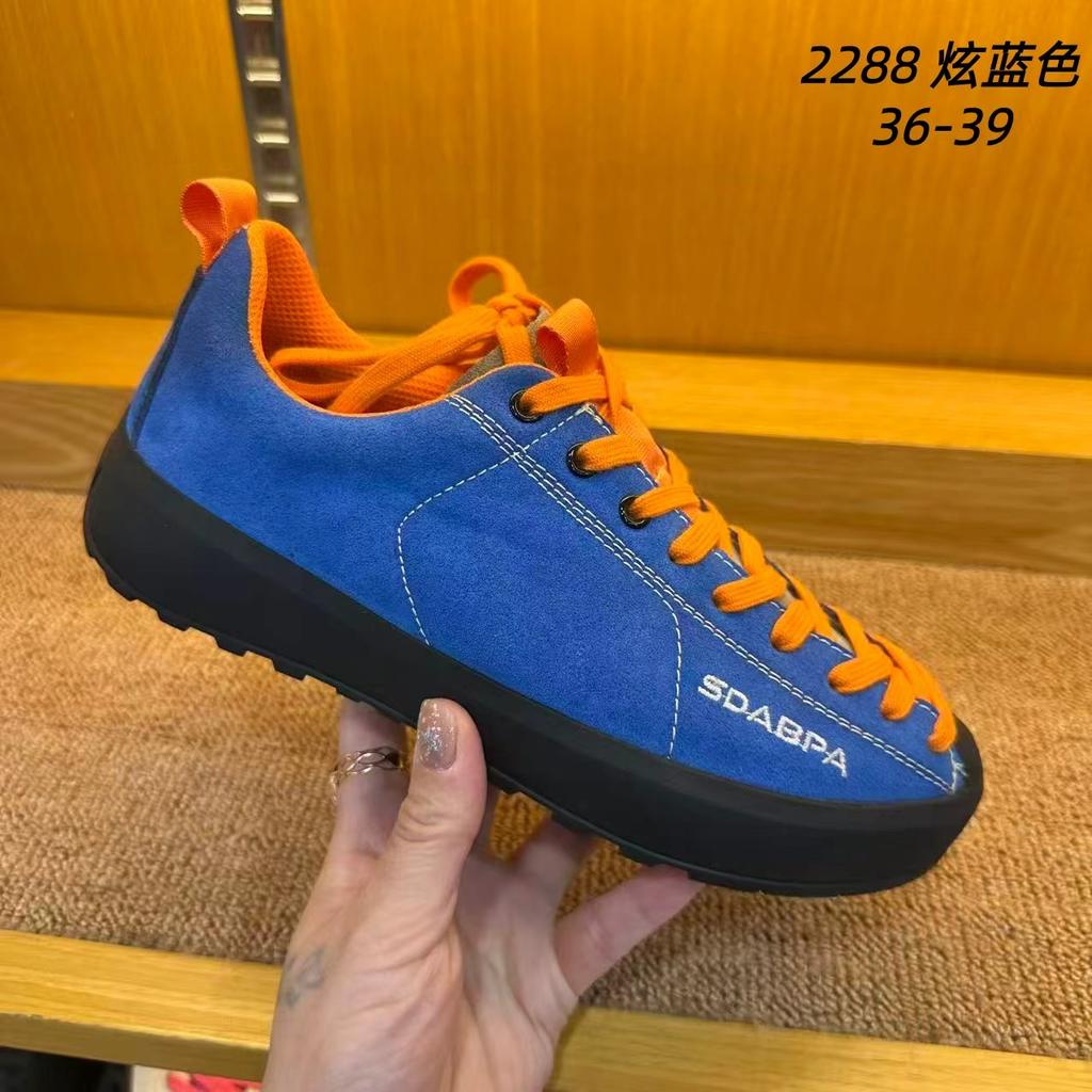 Unisex Outdoor Hiking Shoes Lightweight Walking Casual Sneakers Breathable Travel Shoes for Men Women