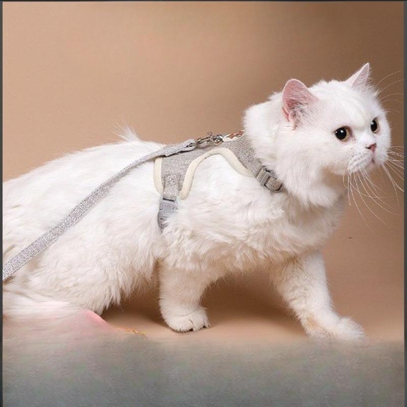 Pet Chest and Back Strap Vest Type Cat Leash, Small and Medium-sized Dog Anti-escape Dog Leash, Telescopic