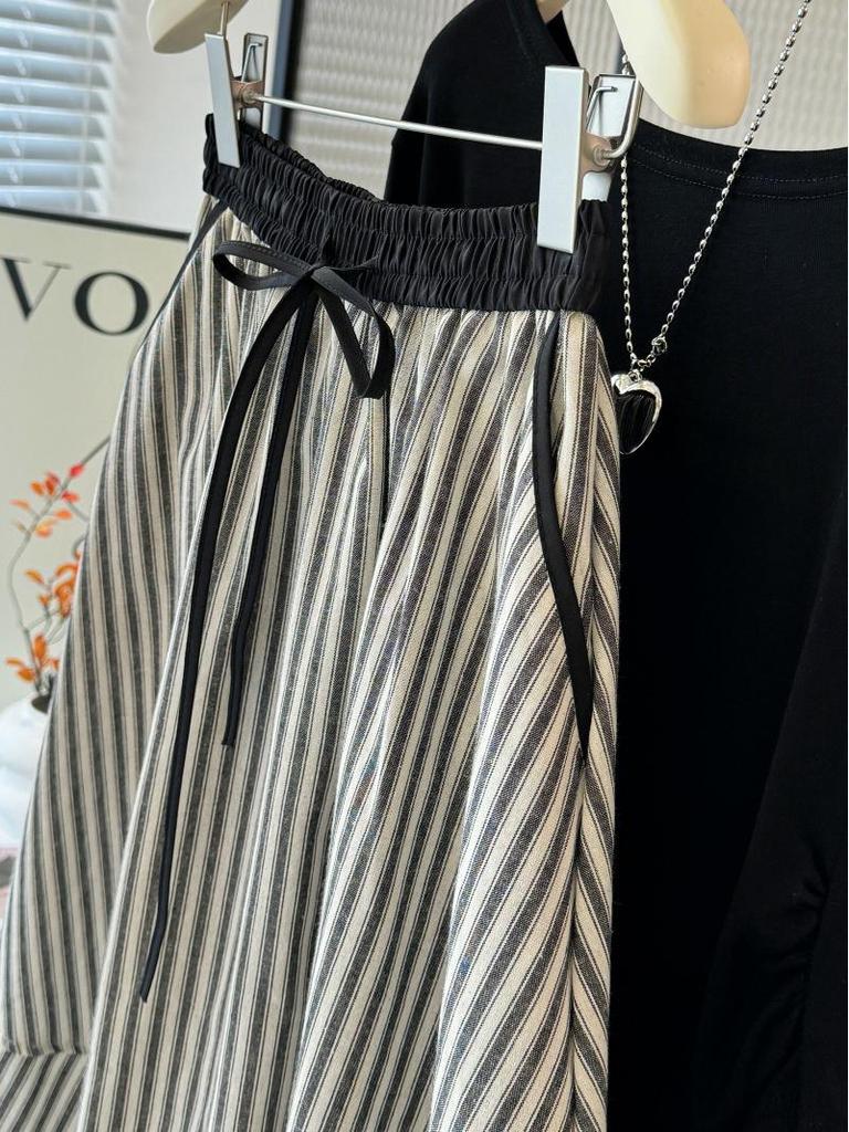 Elegant Spring A-line Tulip Hem Skirt with Elastic Waist and Striped Design