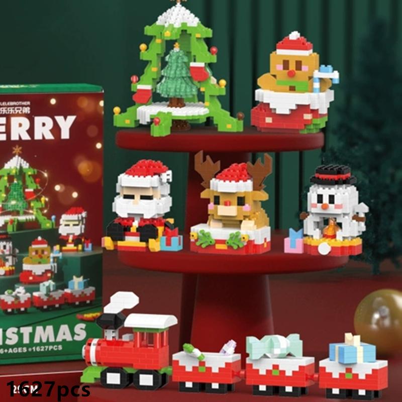 DIY Christmas Tree Elk Deer Santa Claus Train Decorations Architecture Socks Street View Xmas Snow House Building Block Kit Toy