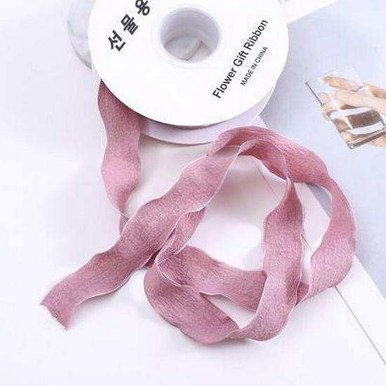 Mother's Day Floral Cake Decoration with Pearl Bow Retro Print Edging