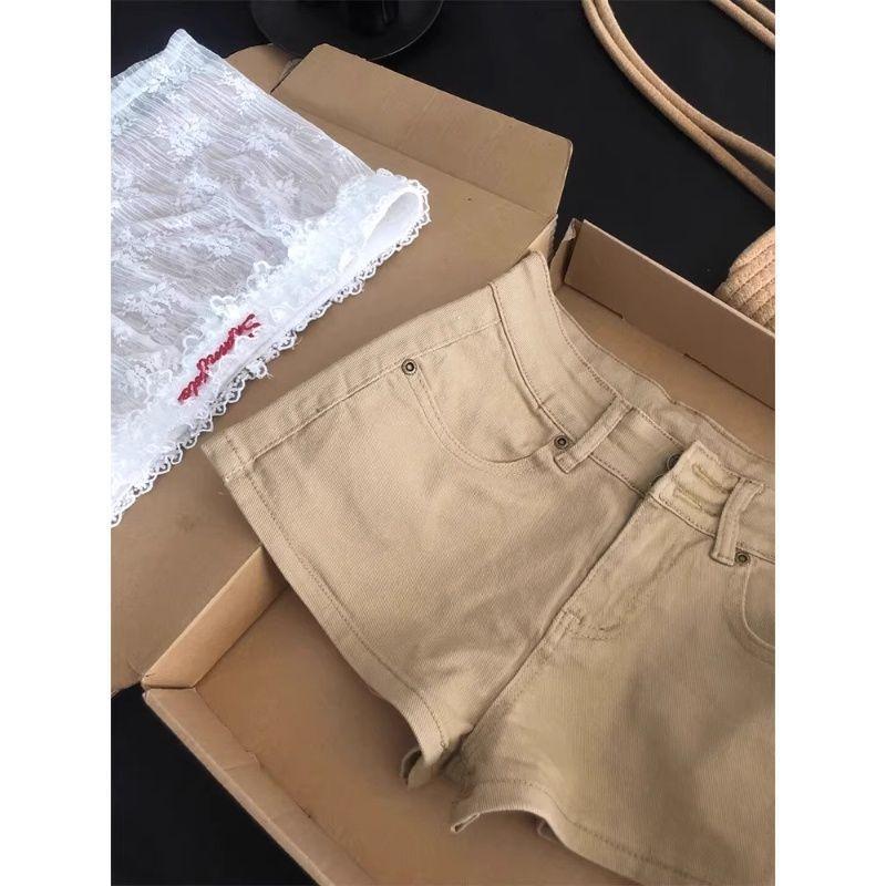 Khaki double-button denim shorts for women, summer new high-waisted slim-fitting and thin hip-wrapped hot pants