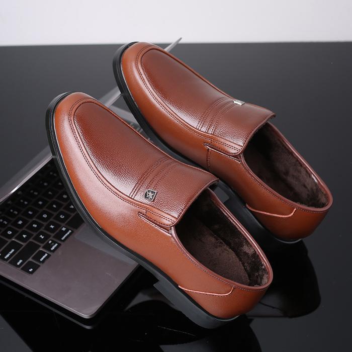 Men's leather shoes leather business dress soft-soled cowhide work and leisure in the elderly spring and autumn soft leather dad men's shoes