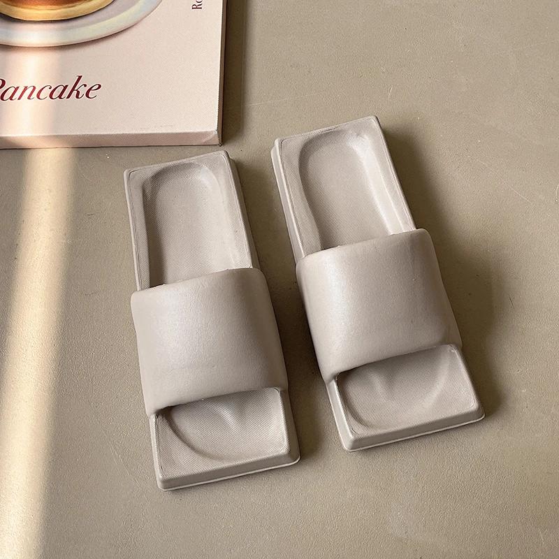 Fashion New Summer Women Home Slippers  Clogs Square INS Solid Flat Bottomed Non-Slip Girl Slides Home Indoor Bathroom Shoes