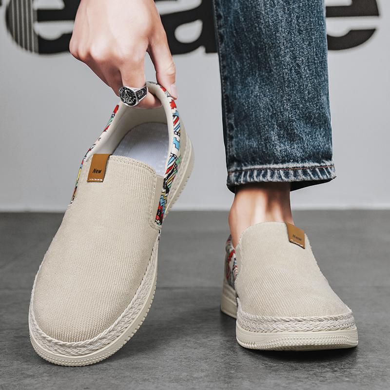 Classic Men's Style Canvas Shoes Slip-On Breathable Soft Bottom Multi-Layered Rubber Sole Casual Flats Lightweight Versatile