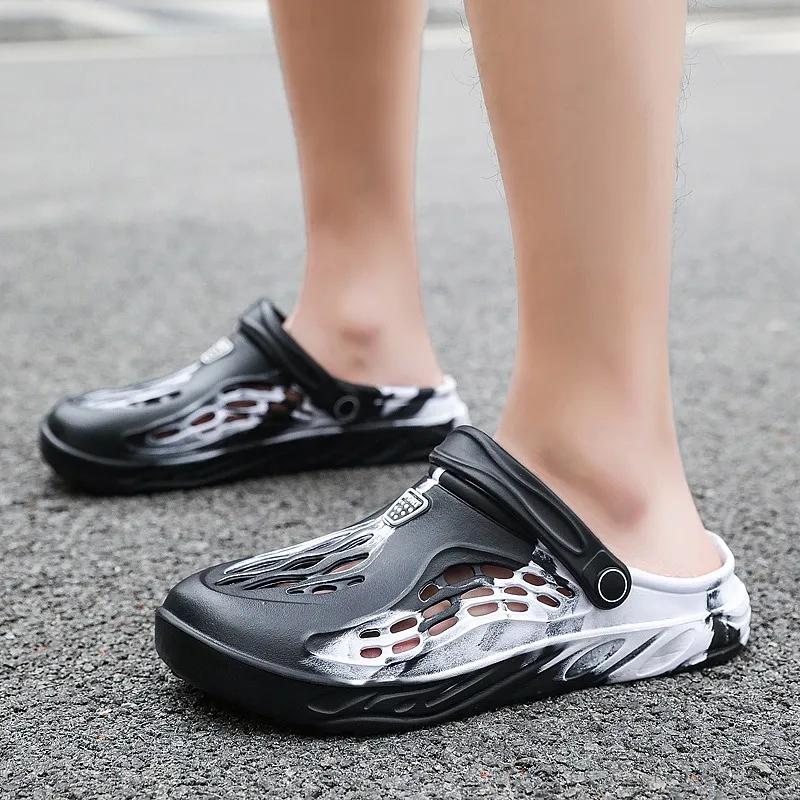 Fashion Hot Selling Outdoor Beach Shoes Waterproof Men's Slippers Summer Trend  Sandals for Men  Male Trendy Man 2025