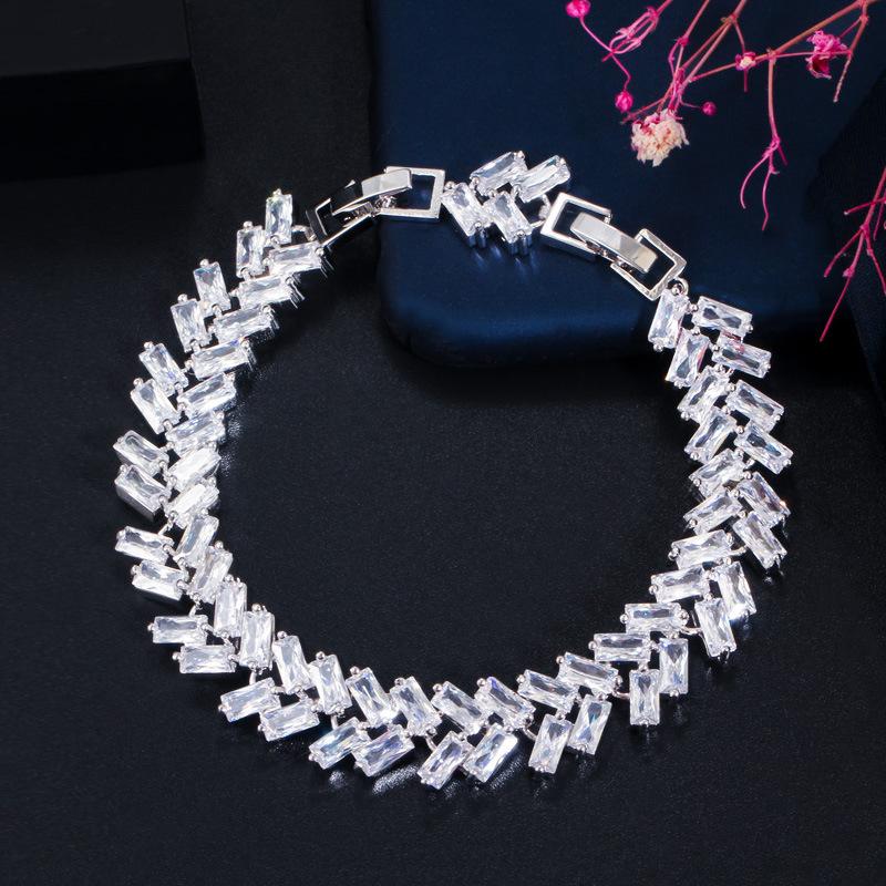 S0173 Popular Hand Jewelry Full Of Zircon Simple Platinum Plated Bracelet