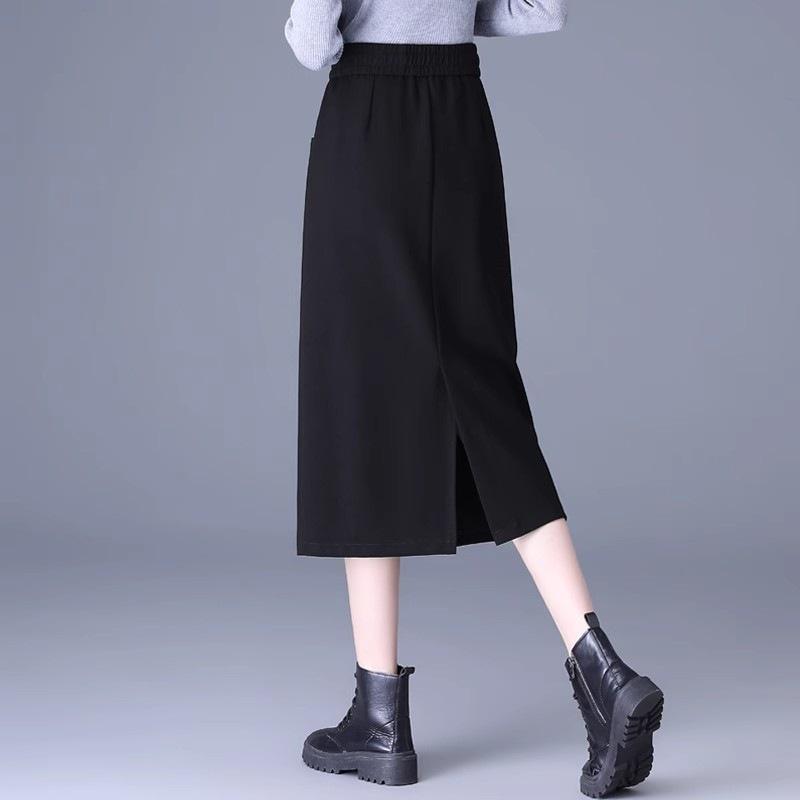 Plus Size Mid-Length Bodycon Slit Skirt for Autumn/Winter - Available With or Without Fleece