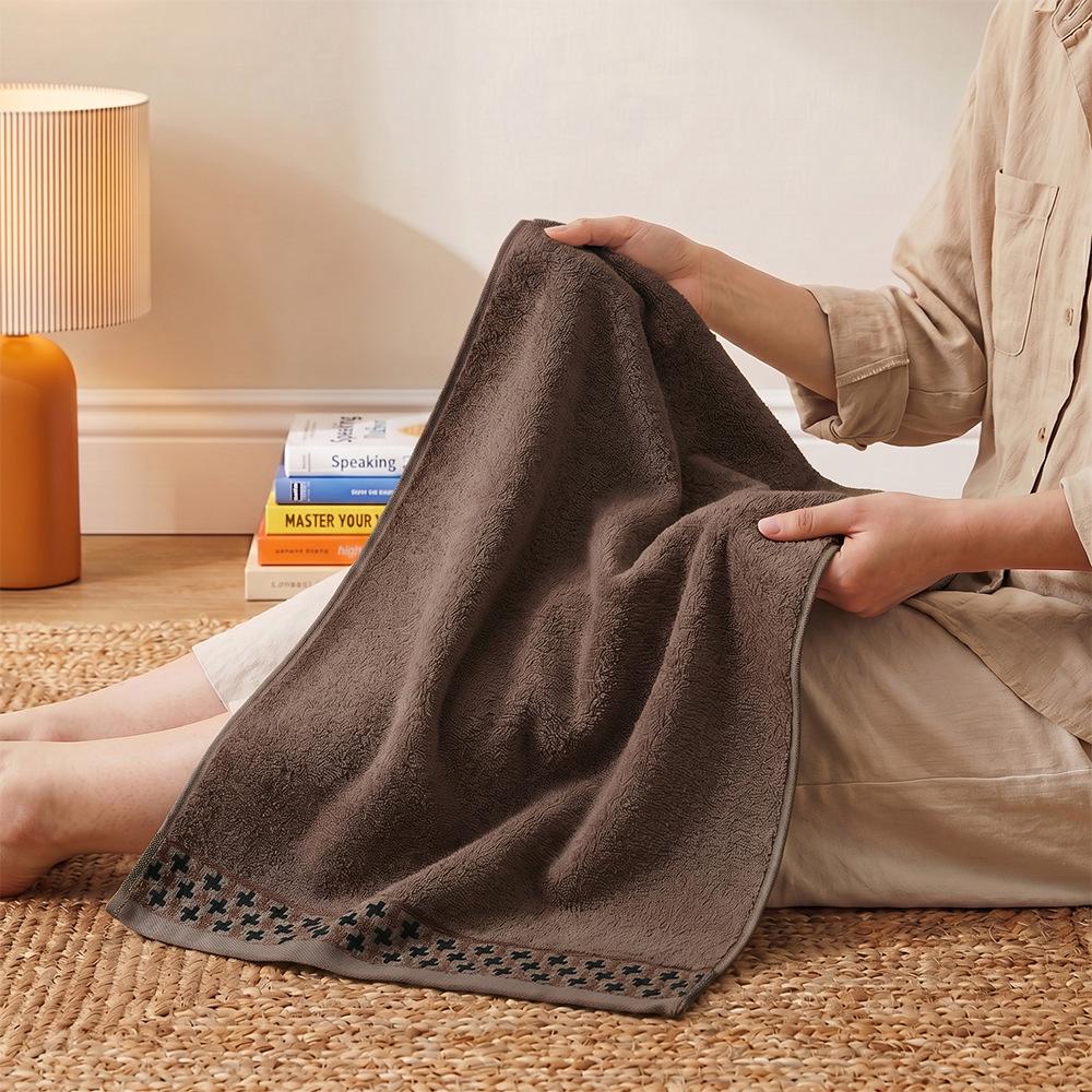 Custom Bamboo Jacquard Bath & Face Towels - Soft, Absorbent, Plain Color