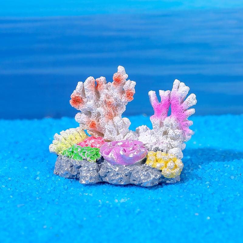 Underwater Coral Marine Life Decoration: Jellyfish & Doll Fish Tank Resin Ornaments