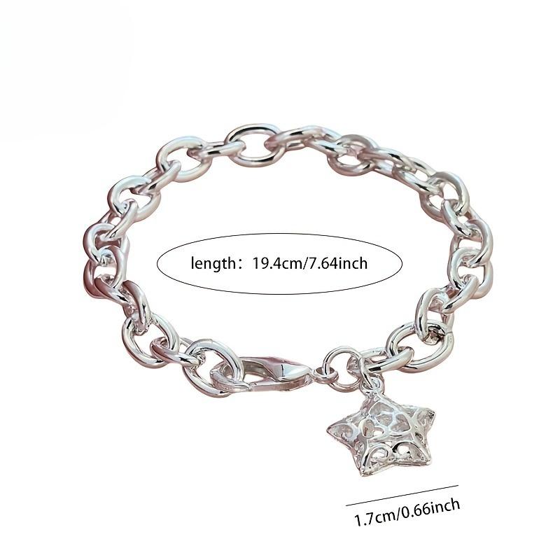 Simple and Fashionable Patterned Hollow Star Bracelet, Versatile Accessory for All Seasons, Suitable for All Occasions, A Thoughtful Gift for Women