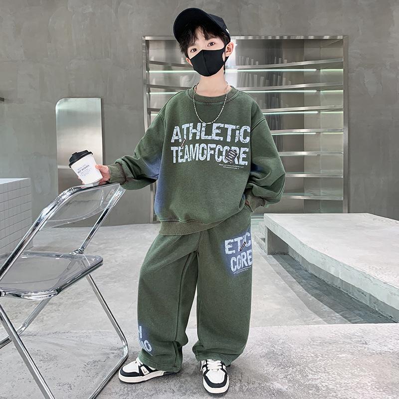 

Модный повседневный комплект-двойка для мальчиков на весну/осень 2025 года - толстовка и брюки 150cm (Recommended Height ~140cm)