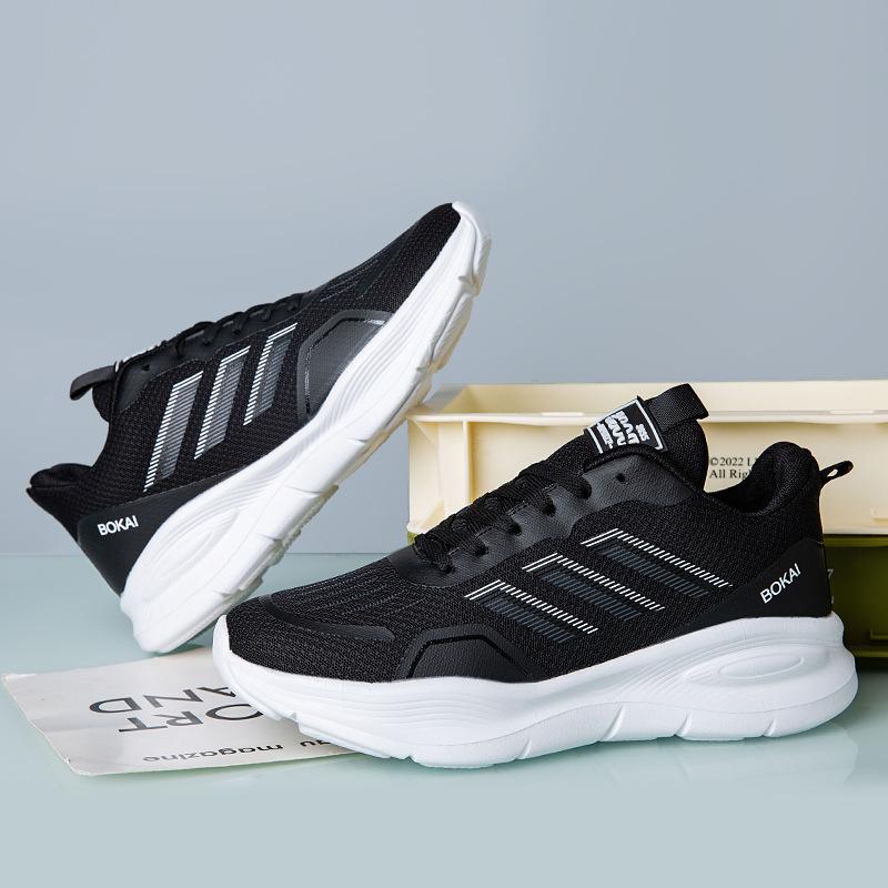 

New outdoor running sneakers New lightweight soft-soled running casual shoes Sports men s shoes 36