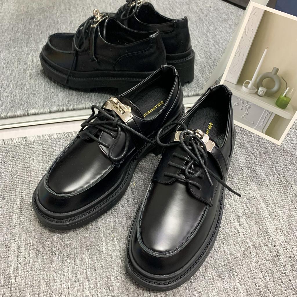 Spot second hair! Fashion versatile new Korean version round head lock leather lace-up thick heel loafers women's small leather shoes